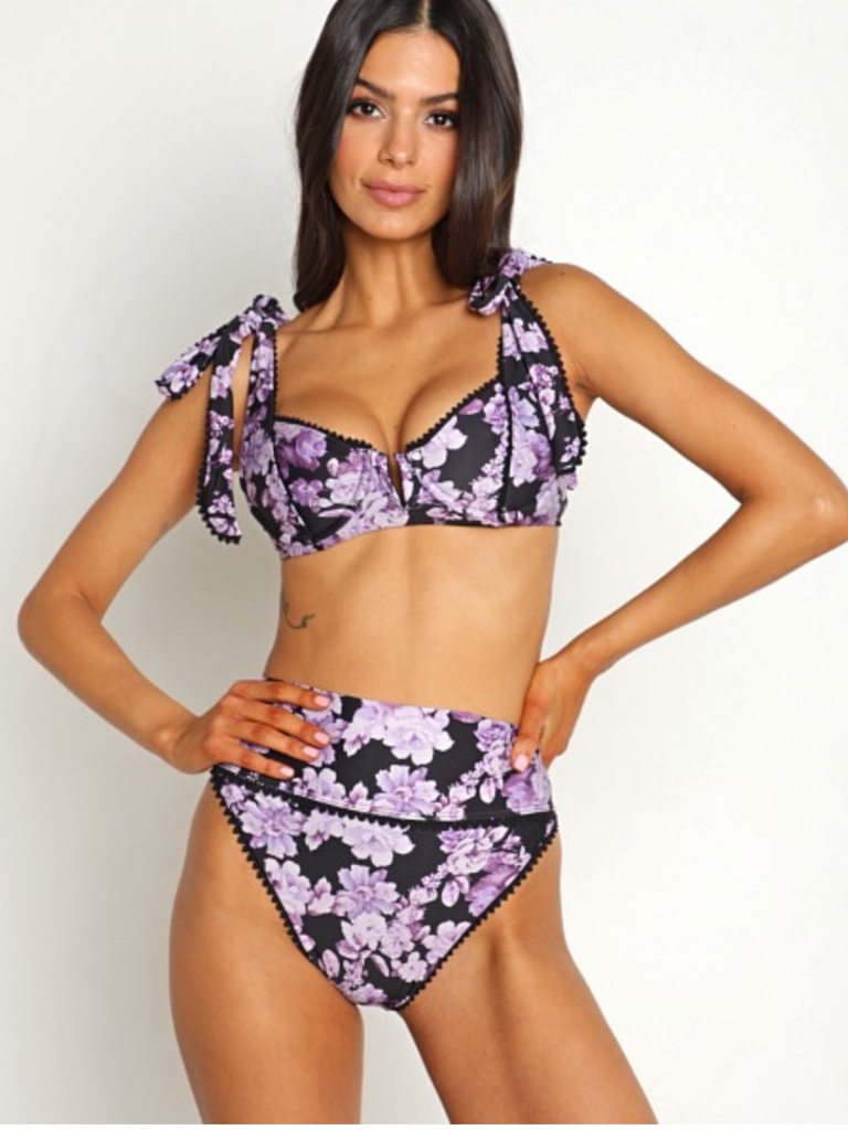 Beach Riot ‘Blair’ Bikini Top In Xlarge And & ‘Highway’ Bottom Size Large Set
